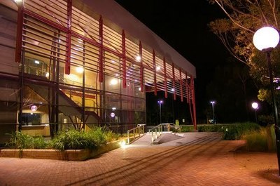 澳洲臥龍崗大學通信專業入學要求解析